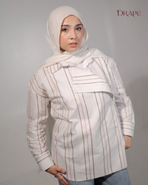 White fold shirt